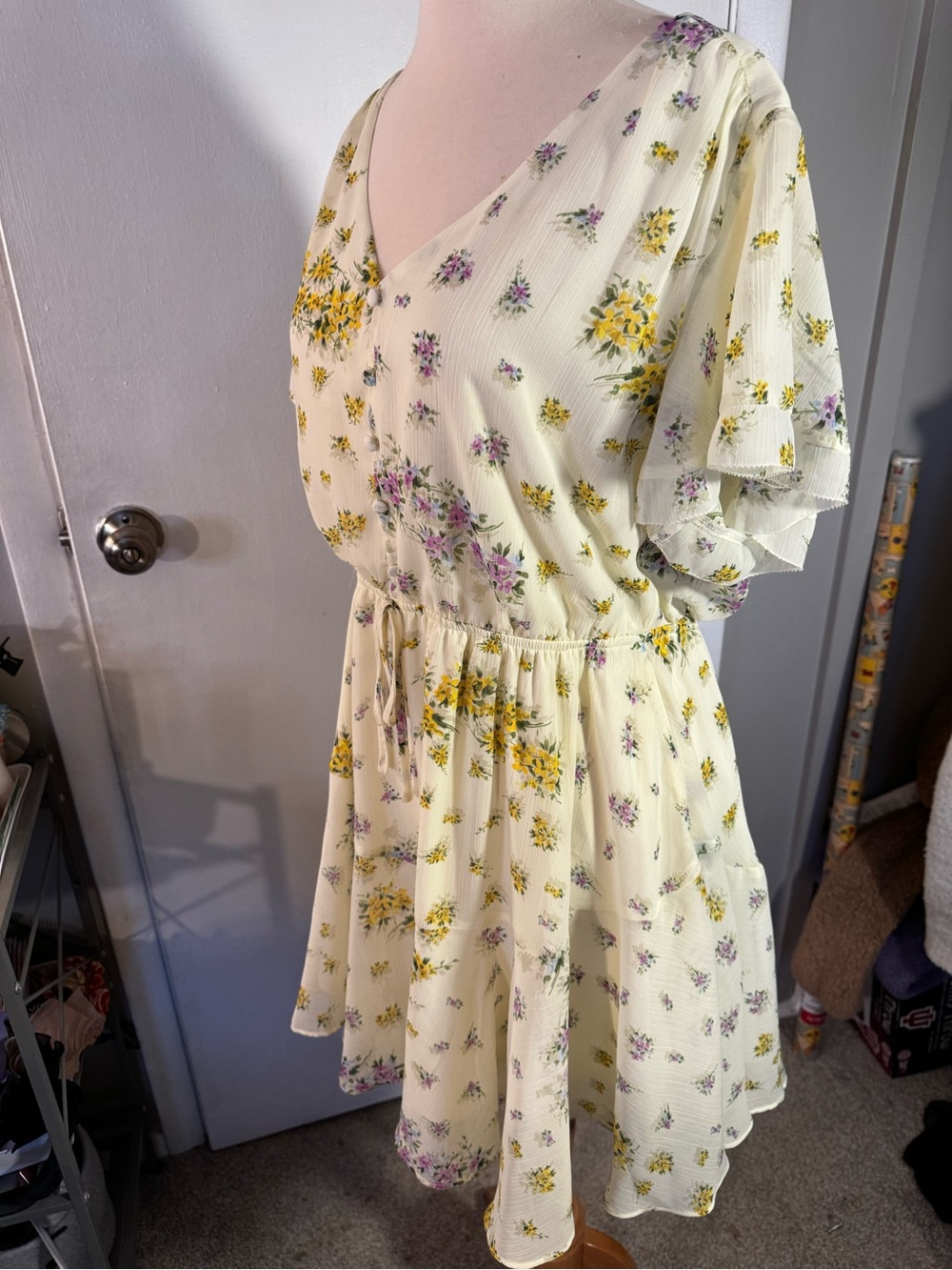 Steve Madden Light Yellow Floral Dress